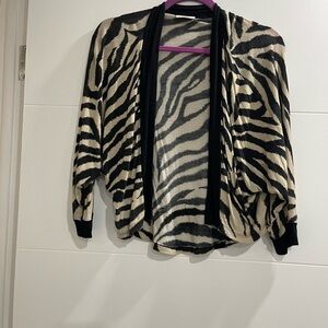 Cover up very soft fabric S/M in very good condition used it once